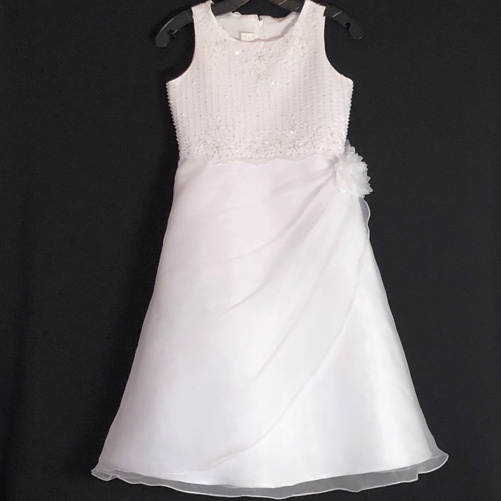 Elegant Aline White Flower Girl Dress Sz 8 1/2
